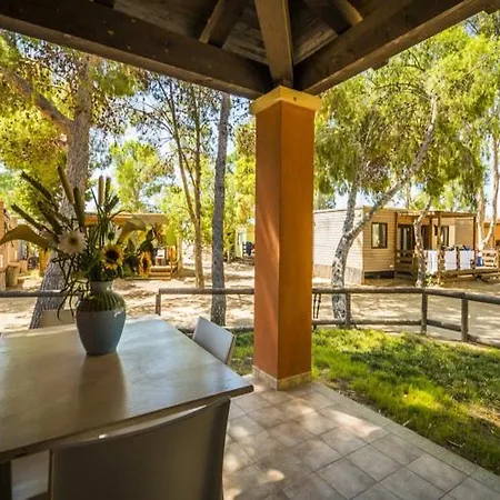 Tiliguerta Village Szálloda *